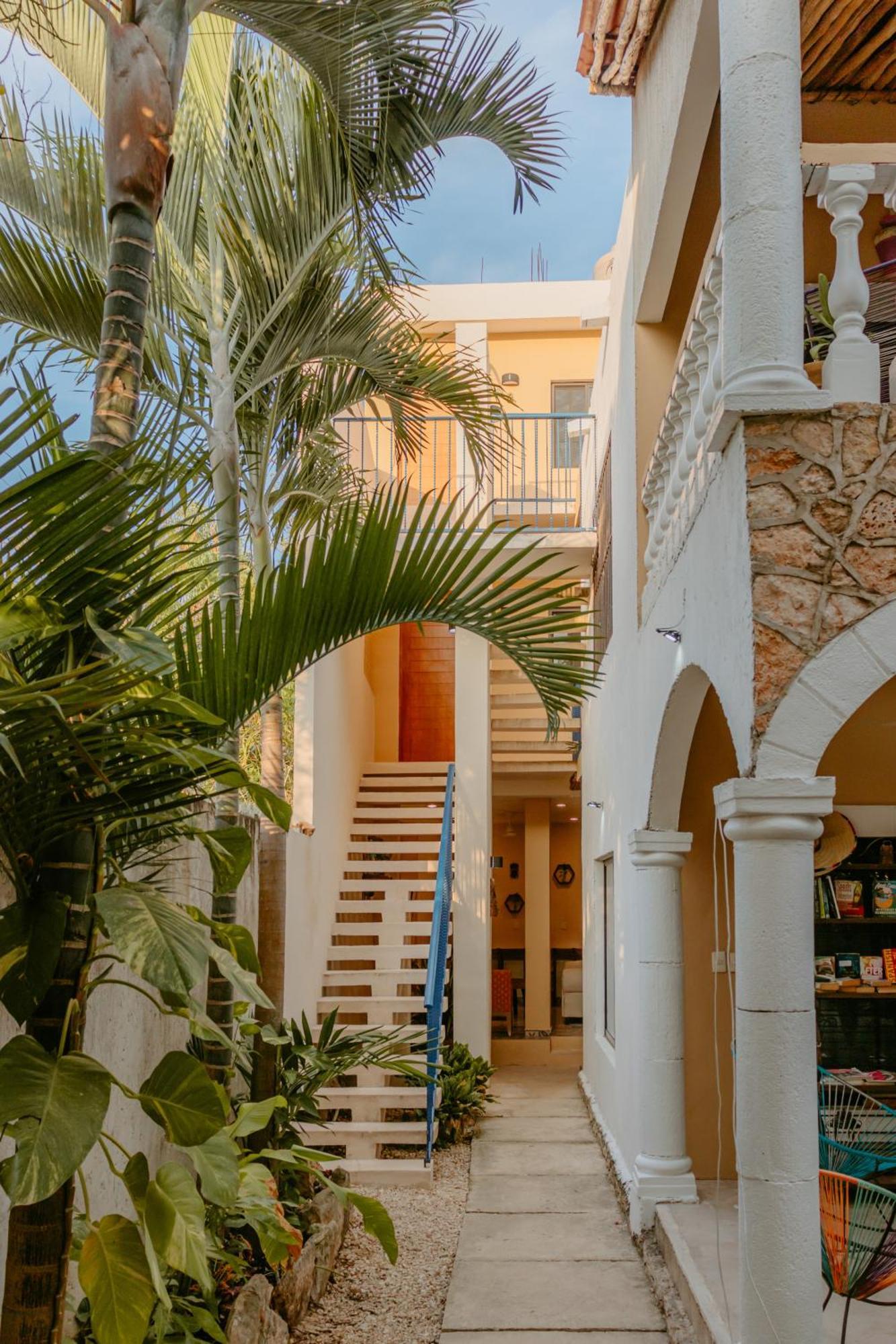 Hostal Tunich Naj & Hotel Valladolid  Ngoại thất bức ảnh
