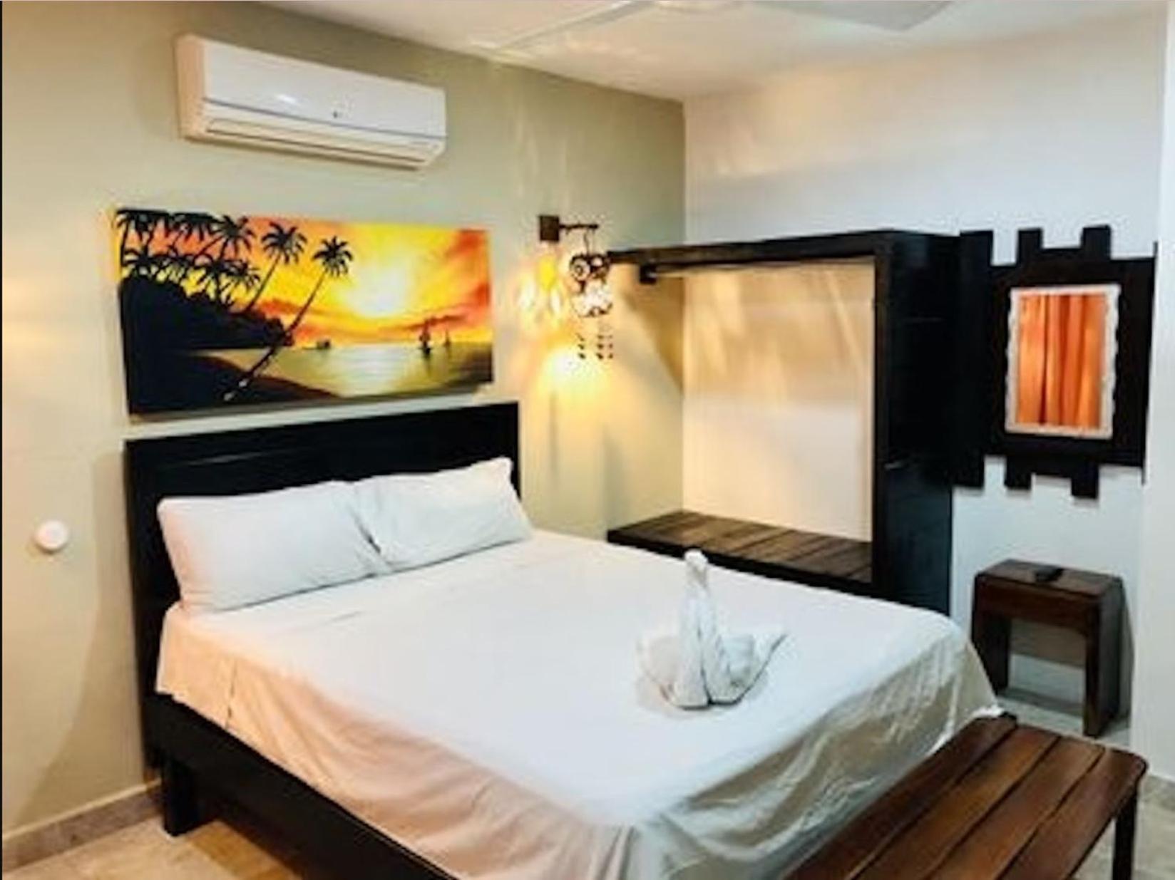 Hostal Tunich Naj & Hotel Valladolid  Ngoại thất bức ảnh